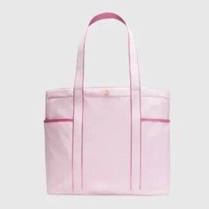 Lululemon Daily Multi-Pocket Tote Bag 20L Blissful Pink / Pink Frosting